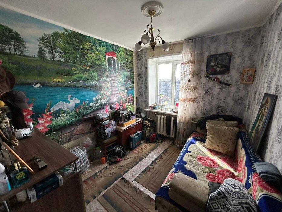 Продам 3к квартиру новой планировки  в районе 17 школы