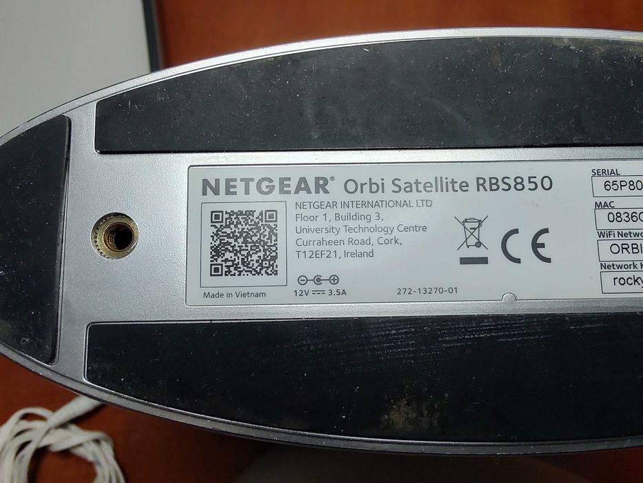 Sistem Netgear Ax6000 Orbi 850 WiFi 6 Tri-Band Mesh router 2 sateliti