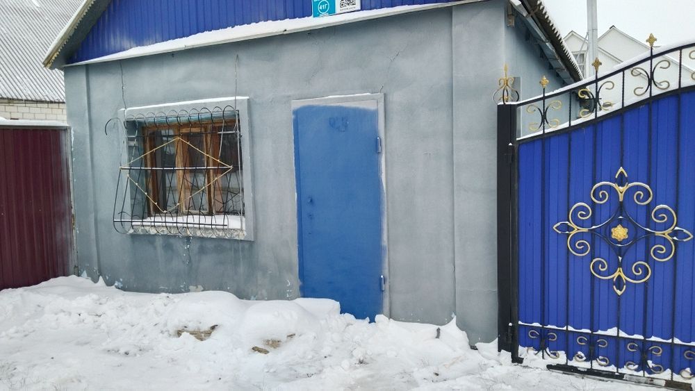 Сдам дом в старой части города, малосемейным