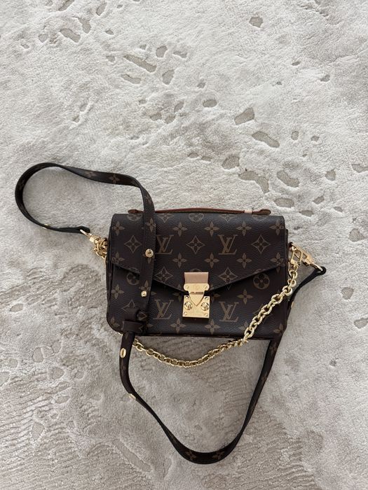 Geanta femei louis vuitton