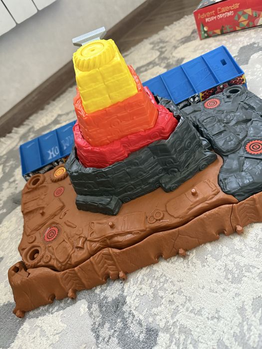Игровой набор Hot Wheels  оригинал