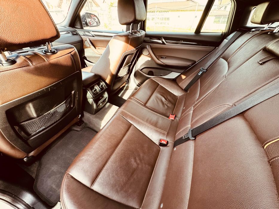 BMW X4 xDrive Pachet M interior exterior Full option ,colant verde