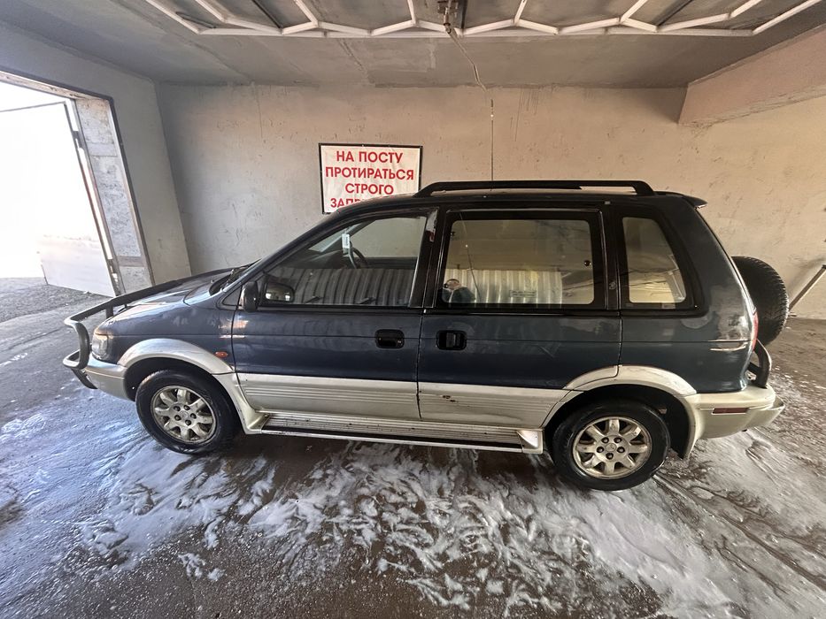 СРОЧНО Mitsubishi RVR 1993