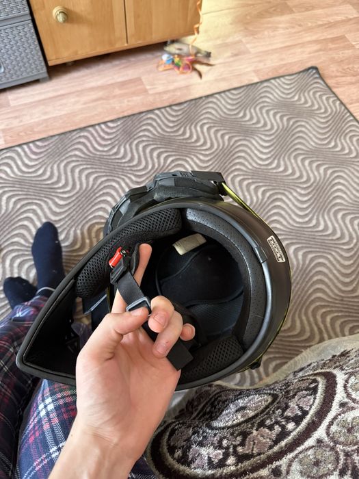 продам шлем для мото