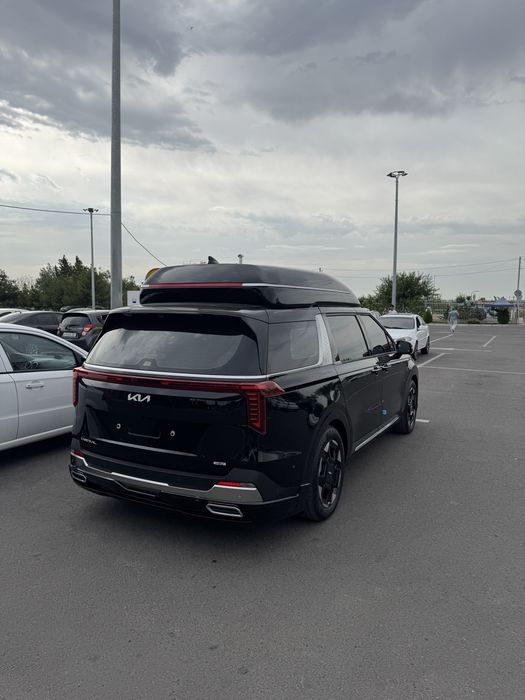 Kia Carnival Hi Limousine 2026