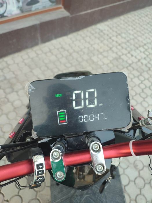 Скутер 2023 срочно сотилади 1200