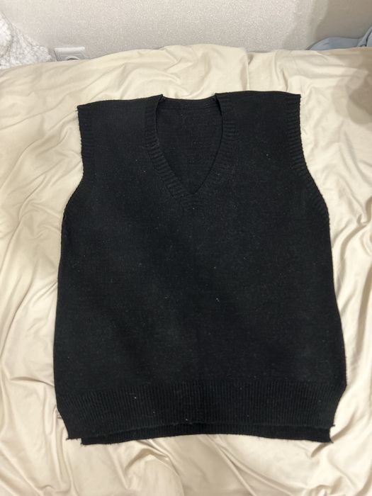 Жилетка продам недорого