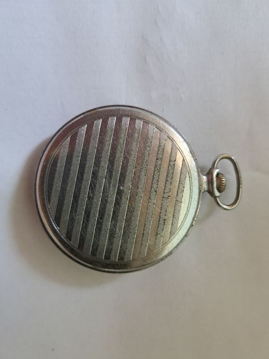 Продавам старинни джобни руски часовници - Сделано в СССР.