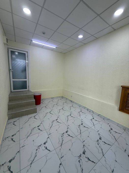 Чиланзар срочно под офис магазин 1 линия