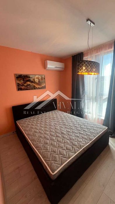 Дава се под наем Тристаен апартамент в Варна, Център - 85 кв.м за 997.05 € - Снимка #6