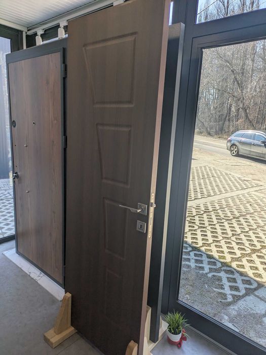 Интериорни врати на разпродажба