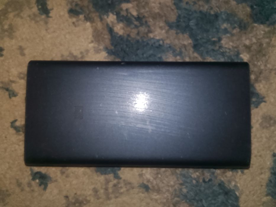 Power bank почти новый
