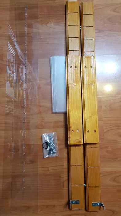 Vitrina pentru figurine, 380 x 970 mm, maxim 13 polite