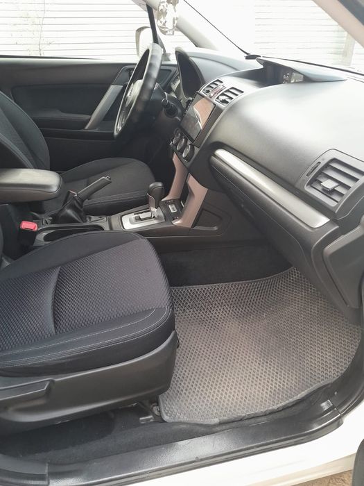 Продам Subaru Forester 2014