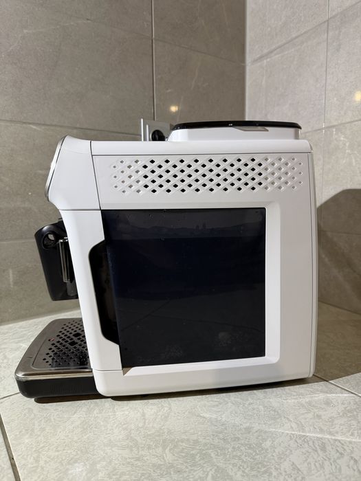 кафемашина Philips EP3243