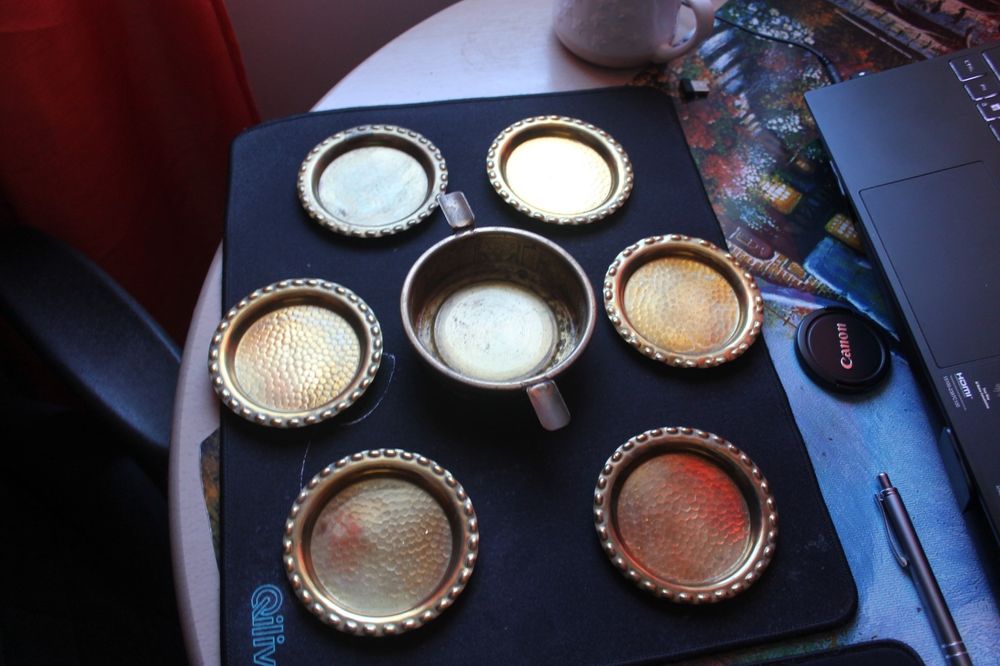 Set farfurii + scrumiera