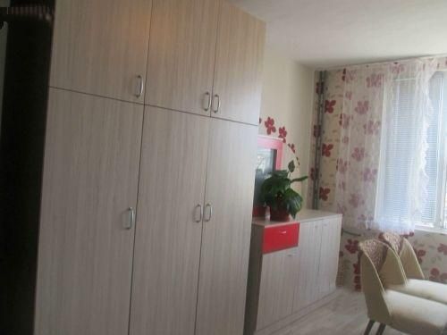 Дава се под наем Едностаен апартамент в София, Люлин 7 - 40 кв.м за 460 € - Снимка #3