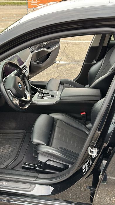 BMW Seria 3 318d G20