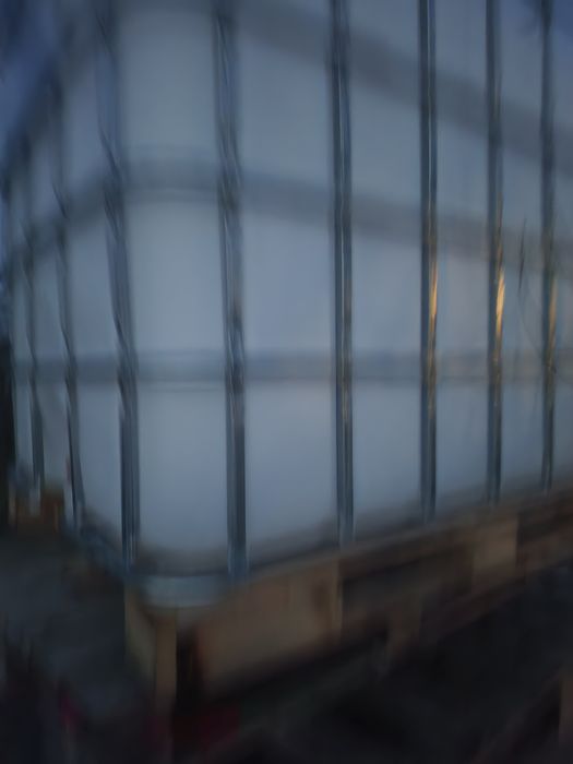 Бидон със рамка за поливане