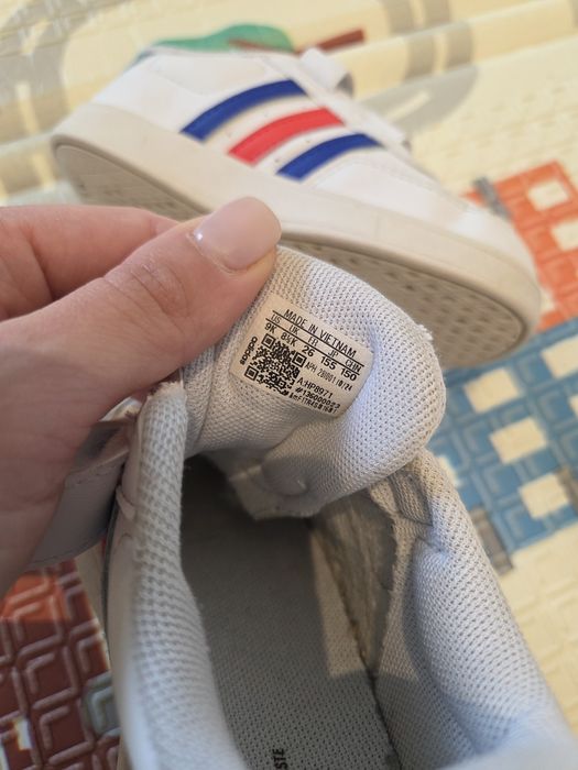 Маратонки Adidas за момче номер 26