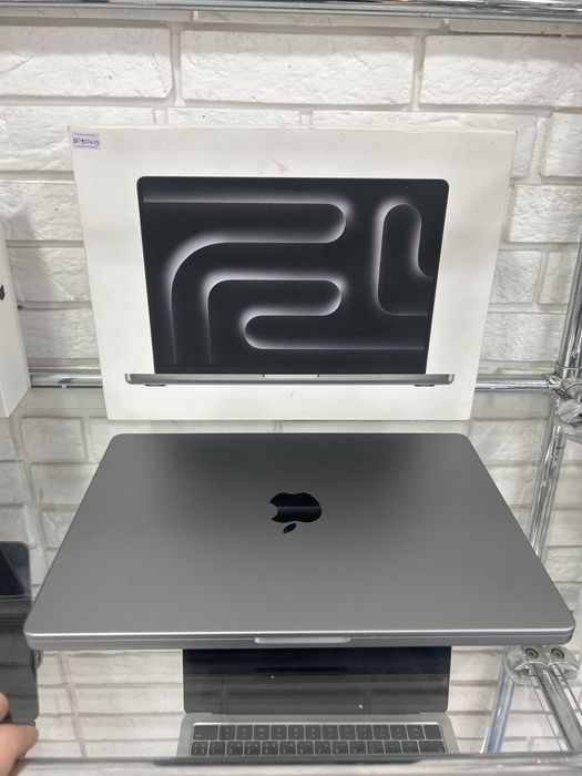 Apple Macbook pro 14-inch