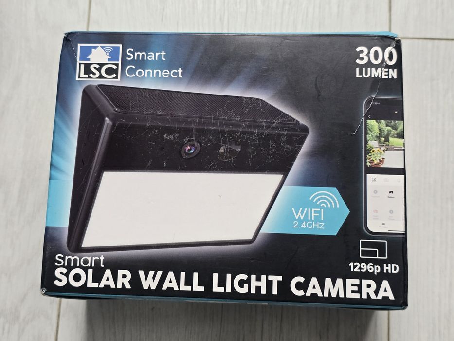 Camera supraveghere solara