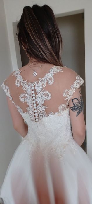 Rochie  de mireasa Altesse cu broderie lucrata manual