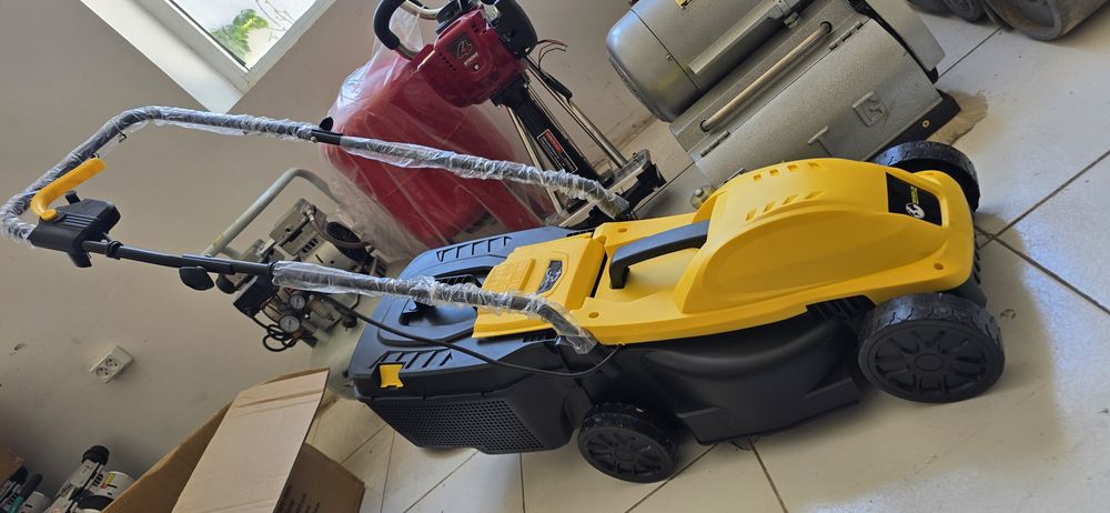 Газонокосилка MIROLIS LM1000 original