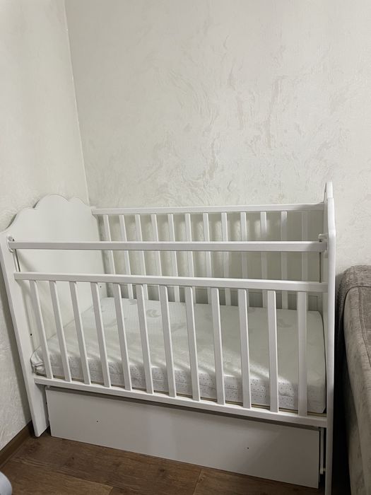 Продам детскую кровать новую
