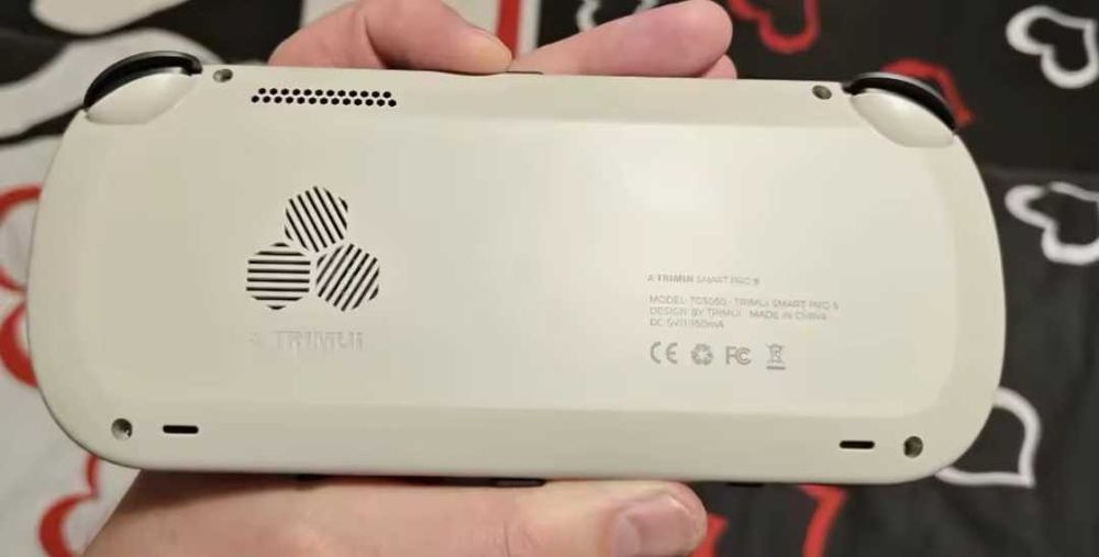 Продавам Trimui smart pro S