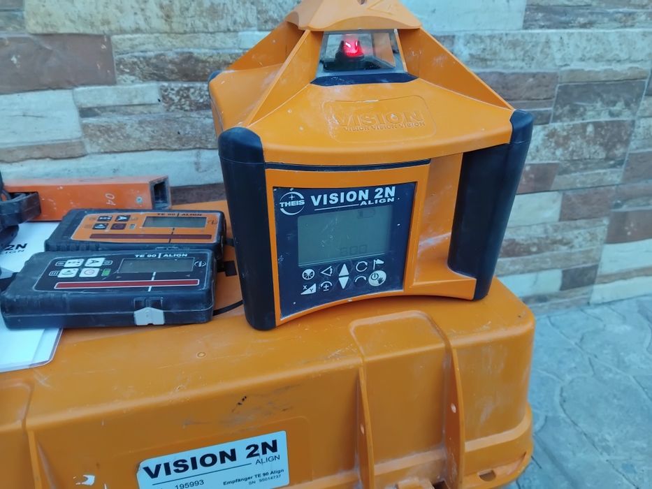 Ротационен лазерThis Vision 2N ALGIN хоризонтален и вертикален лазер с двоен наклон Функция Подравняване