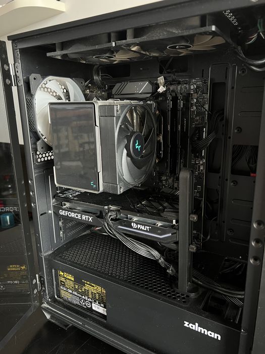 Настолен компютър | RYZEN 5 7600 | RTX 4060 | 32 RAM DDR5 | 2TB M2