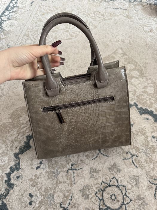 Новая, с этикеткой,