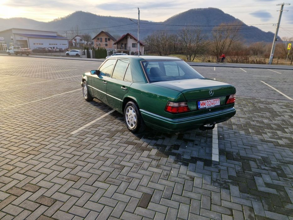 Mercedes W124 2.2