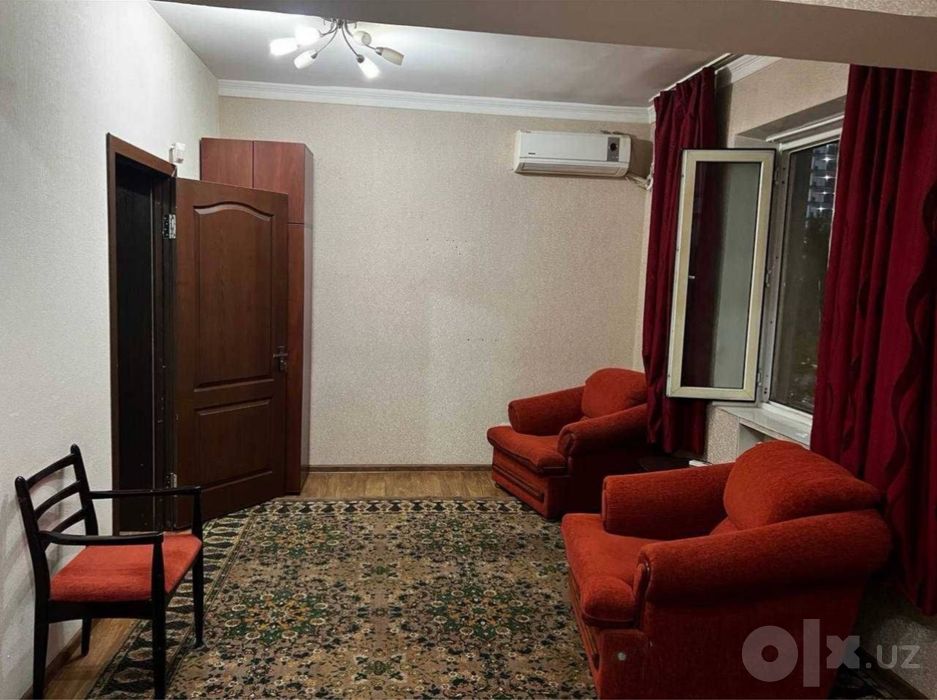На Ц4 продается квартира 4в3/4/4, 90 м2