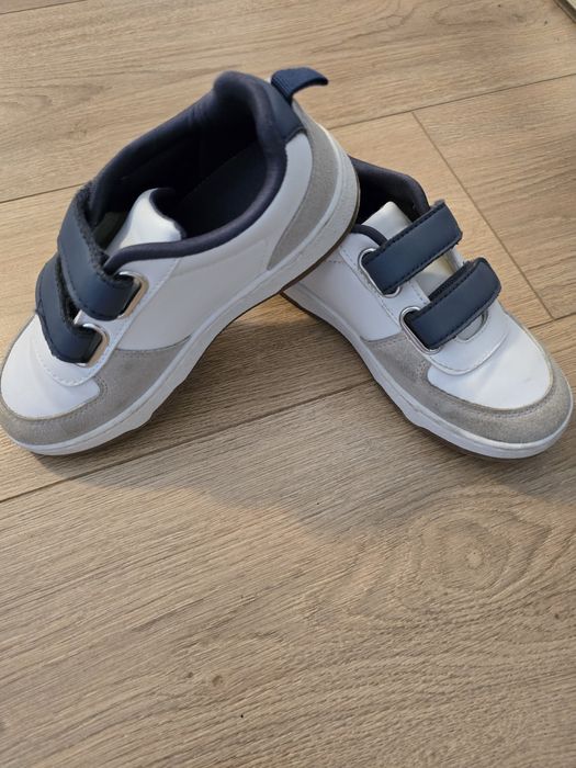 Adidasi copii, stare ft buna