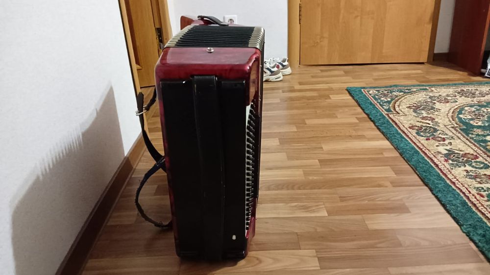 Аккордеон Royal Standard