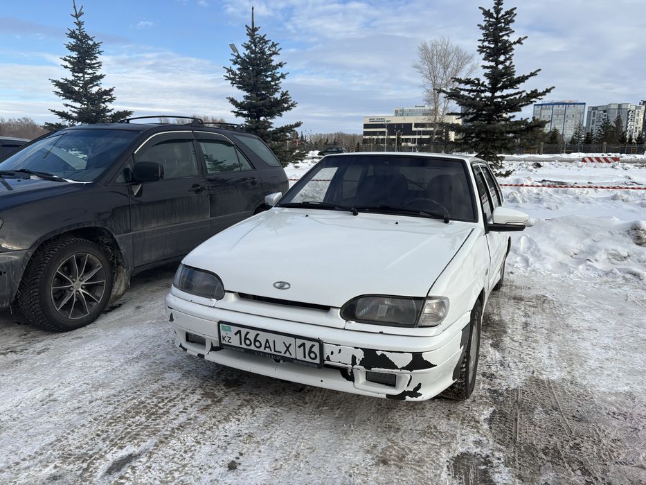 Бампер краска слетела 2114.