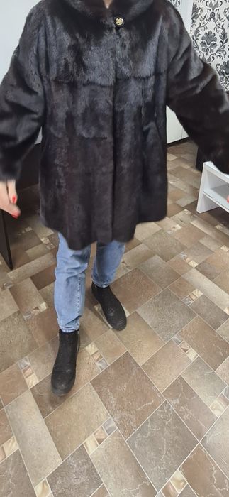 haină din blană naturalăNurcă,,(bizone)