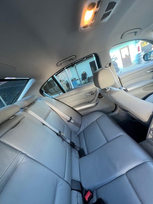 De Vanzare E90 335i Xdrive 2011