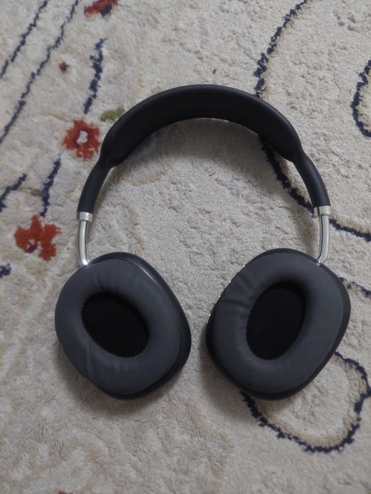 Наушник сатылады продам наушник