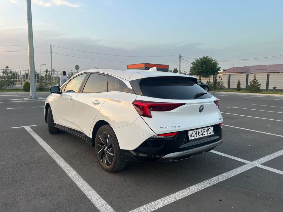 Buick Velite 6 элекромобиль