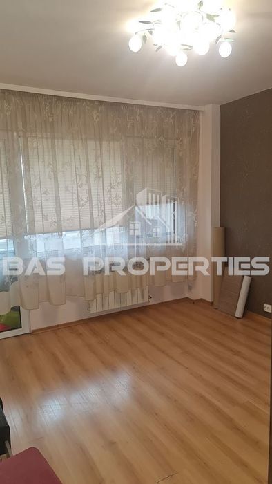 Продава се Тристаен апартамент в София, Слатина - 80 кв.м за 2813 €/кв.м - Снимка #6