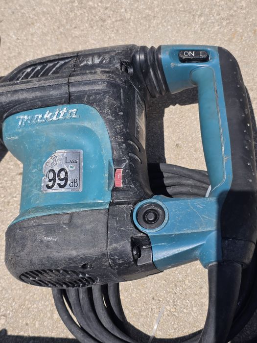 Ciocan demolator picamar Makita HM0871C