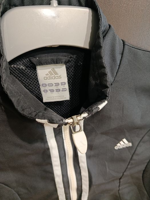 Дамско спортно горнище Adidas