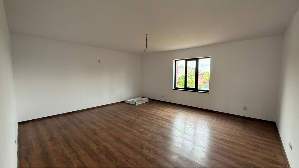 Casa de vanzare Moara Vlasiei Soseaua principala PERSOANA FIZICA