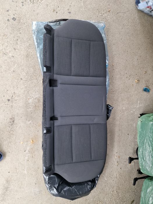 Interior Golf V 2 usi , Scaun Pasager, Banchete spate, Scaun sofer, Volkswagen Golf 5 2 usi Dezmembrez Piese