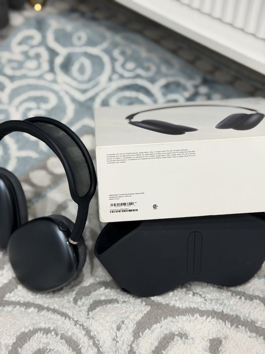 Продам Airpods Max