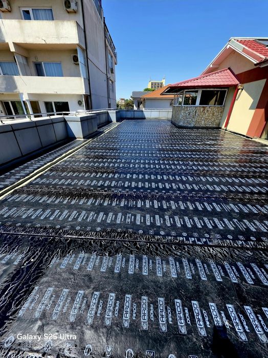 Hidroizolații  / terase  / balcoane  / reparații acoperișuri