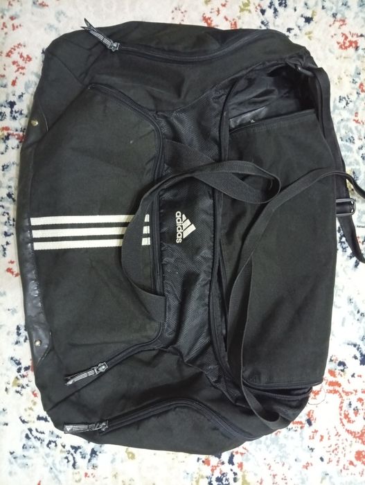 Adidas, большая спортивная сумка.
